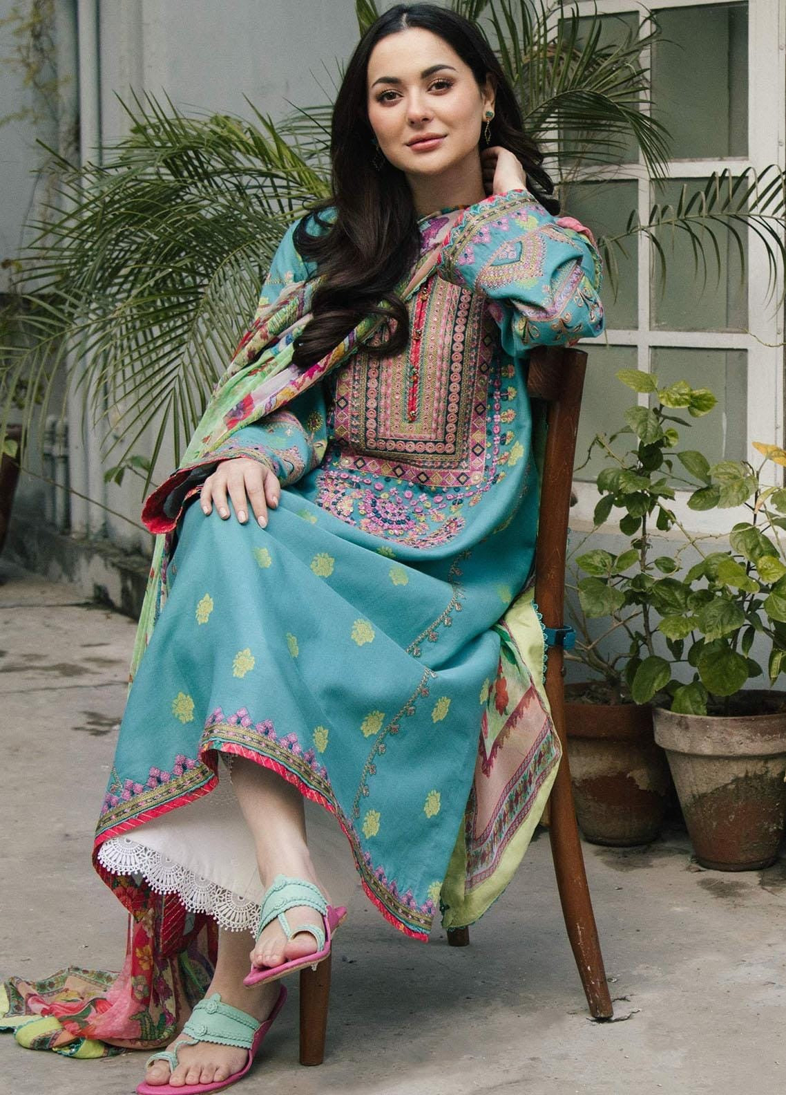 COCO BY ZARASHAHJAHAN Winter Dhanak Embroidered 3 Piece Suit – ZS 27333